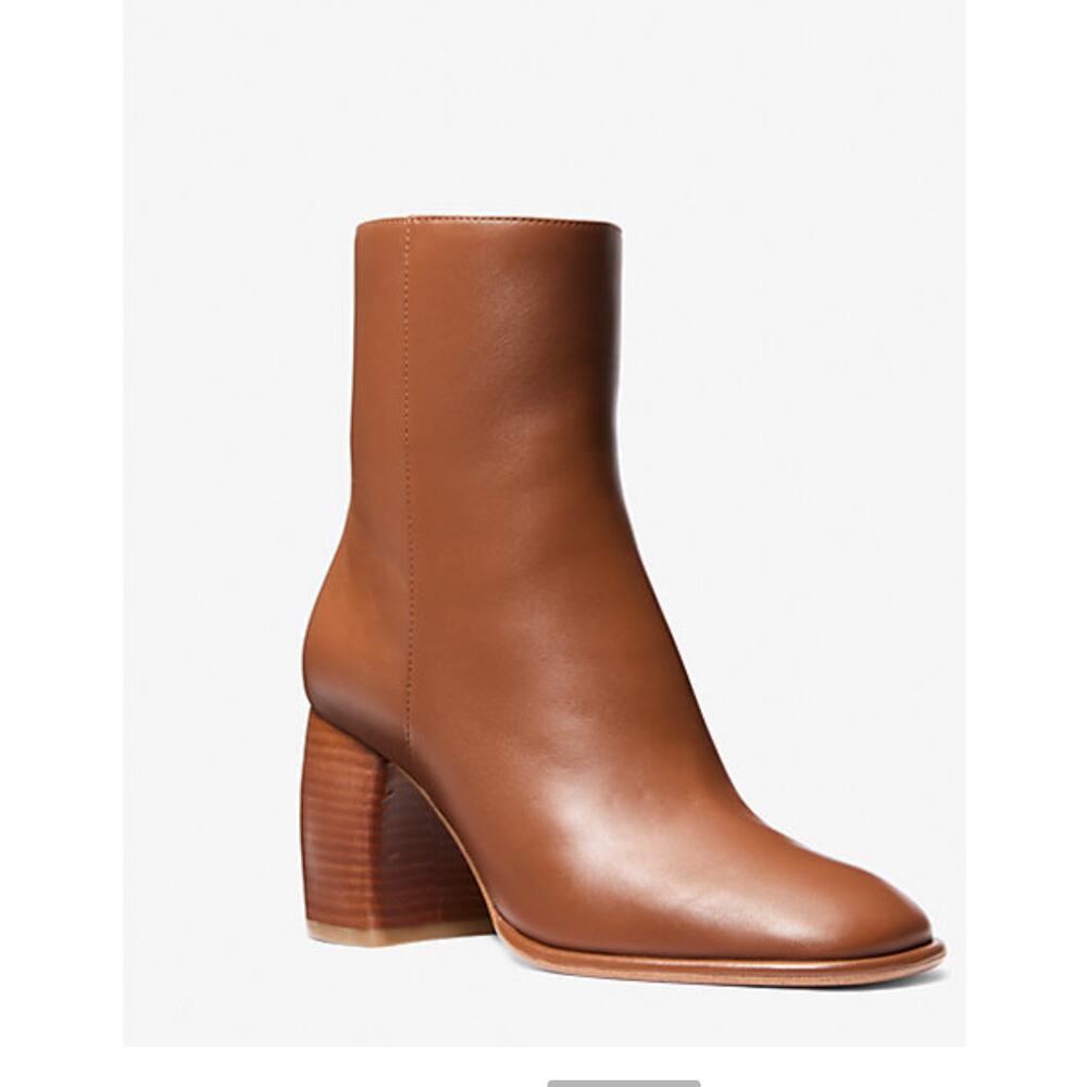 Michael Kors Maude Bootie Boots Size 9 NIB
